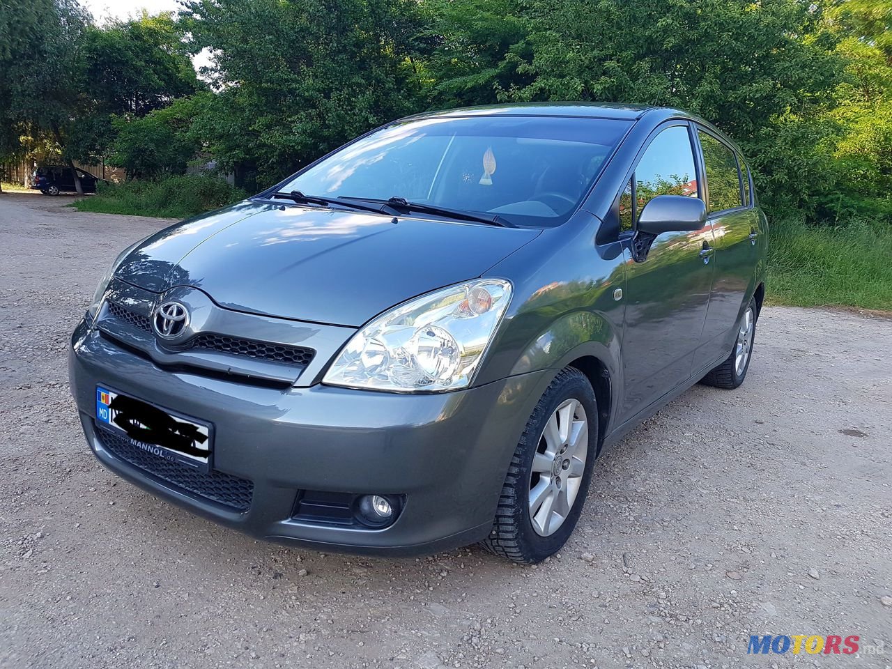 2005' Toyota Corolla Verso photo #4