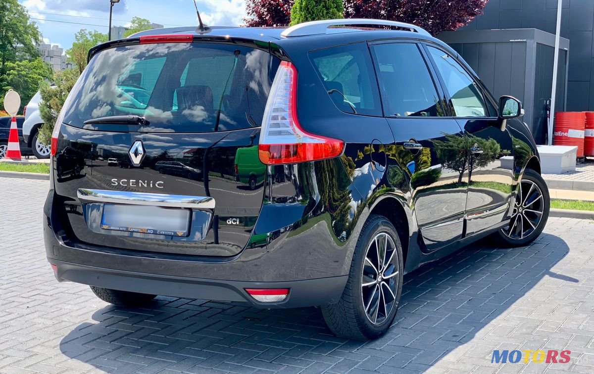 2013' Renault Grand Scenic photo #3