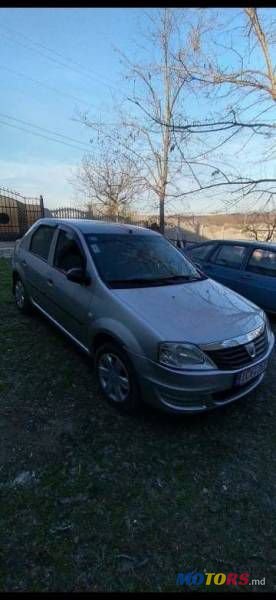 2011' Dacia Logan photo #2