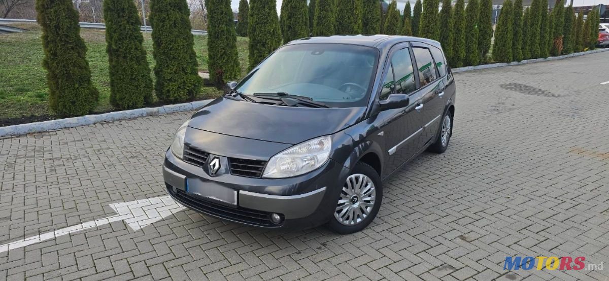 2006' Renault Grand Scenic photo #2