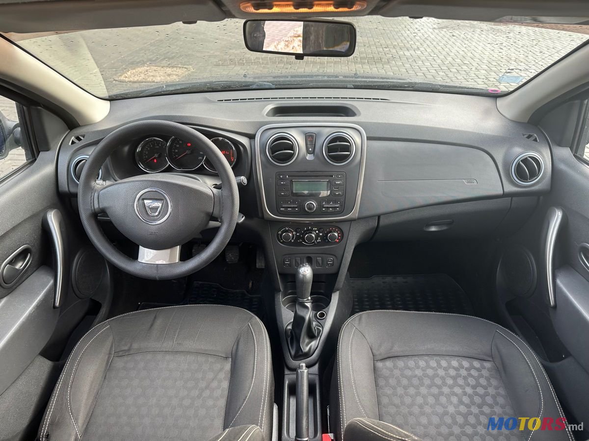 2014' Dacia Logan photo #5