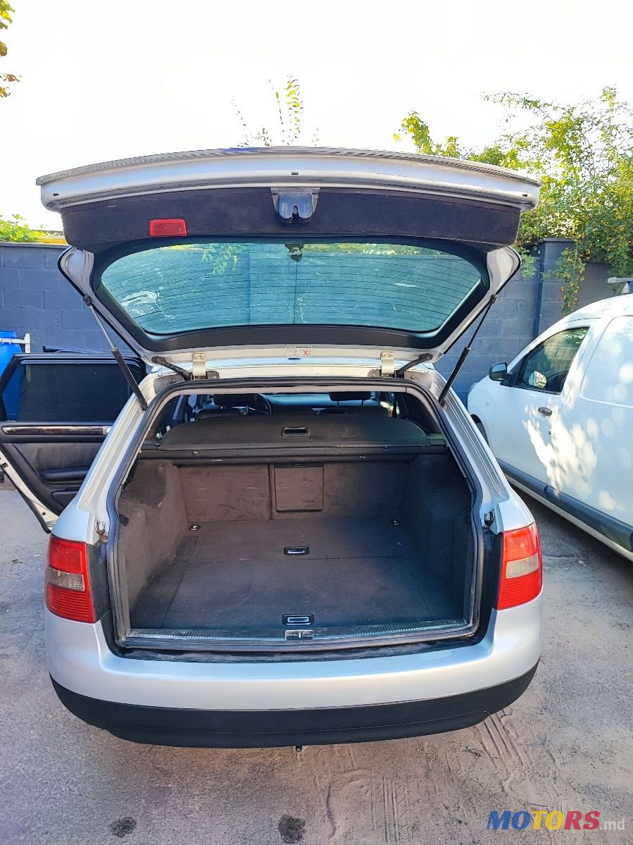 2001' Audi A6 photo #6