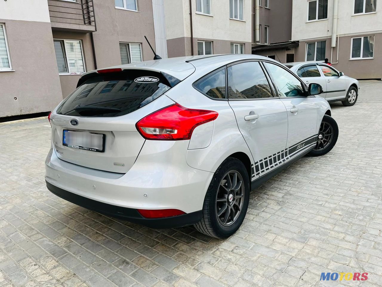 2017' Ford Focus photo #5