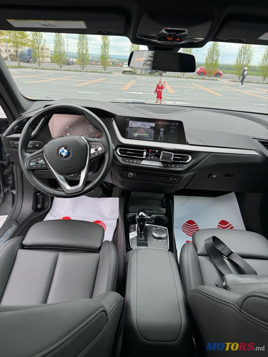 2021' BMW 2 Series photo #6