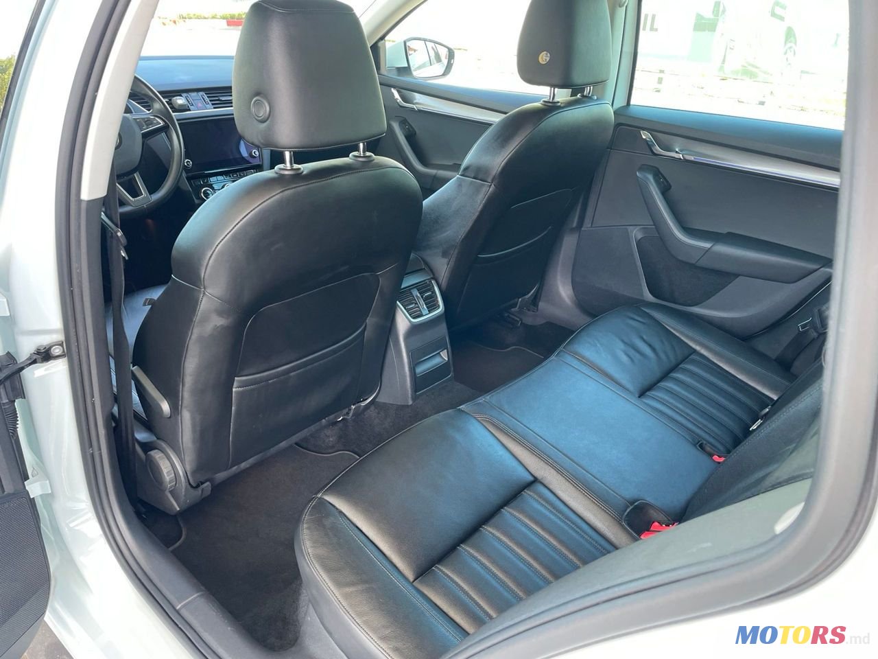 2018' Skoda Octavia photo #5