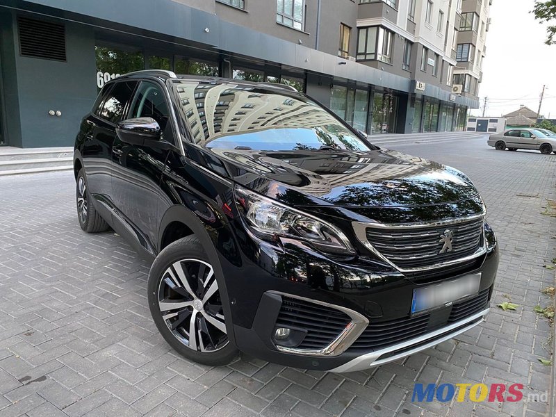 2018' Peugeot 5008 photo #2