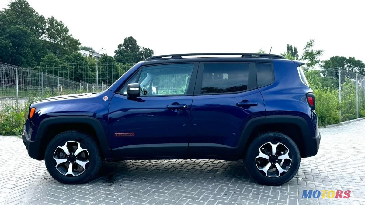 2019' Jeep Renegade photo #3