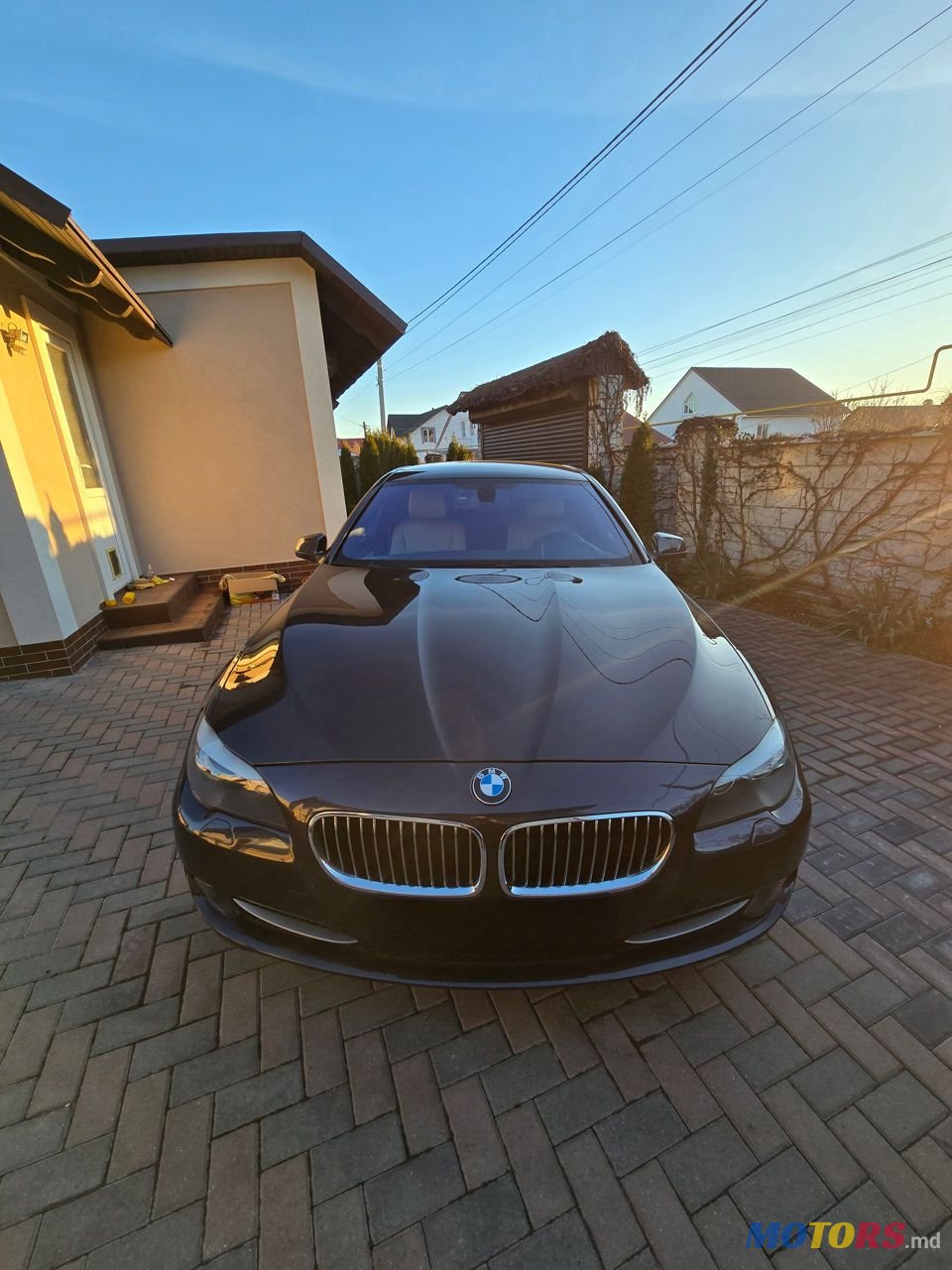 2010' BMW 5 Series photo #5