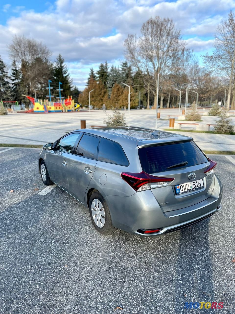 2015' Toyota Auris photo #4