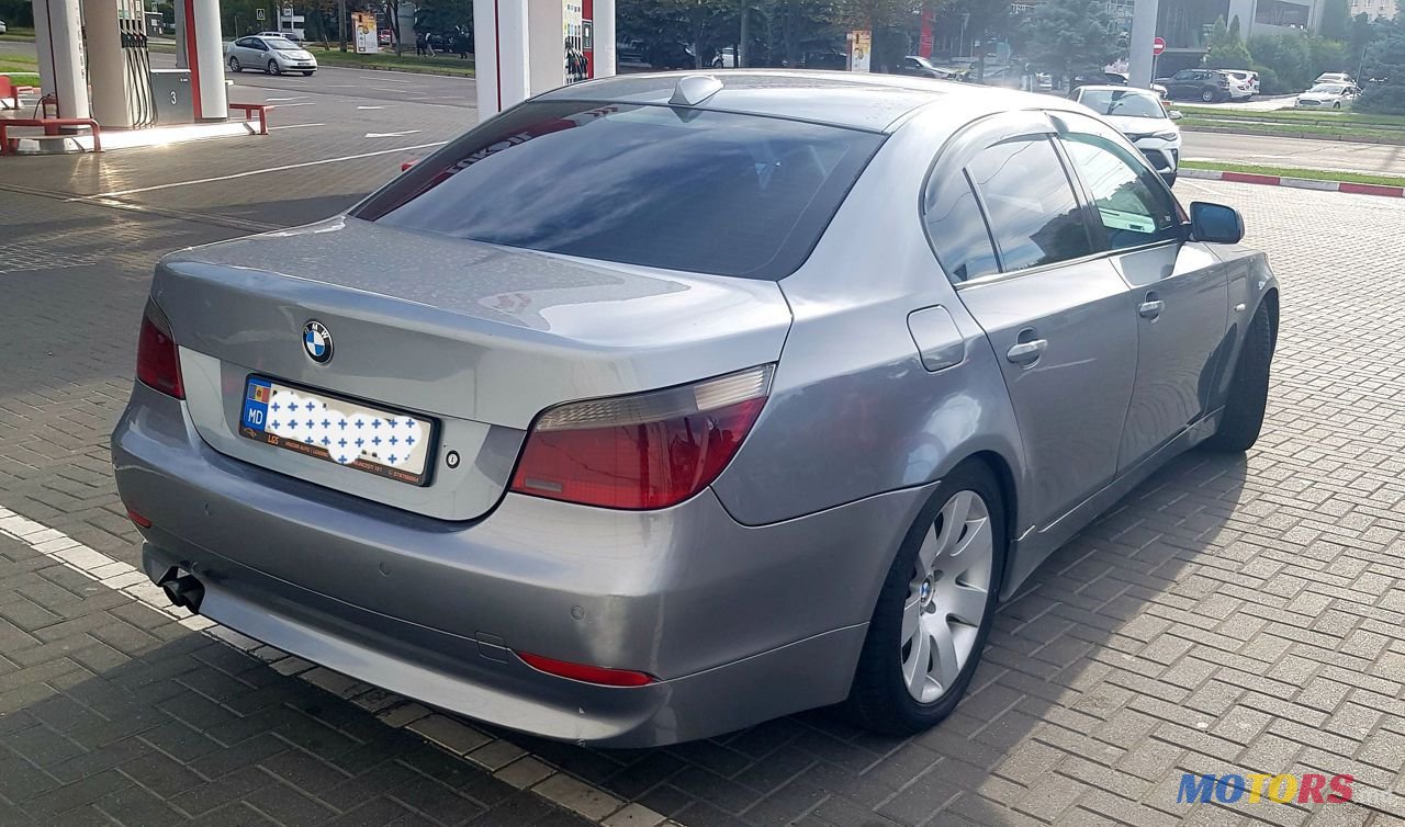 2006' BMW 5 Series photo #2