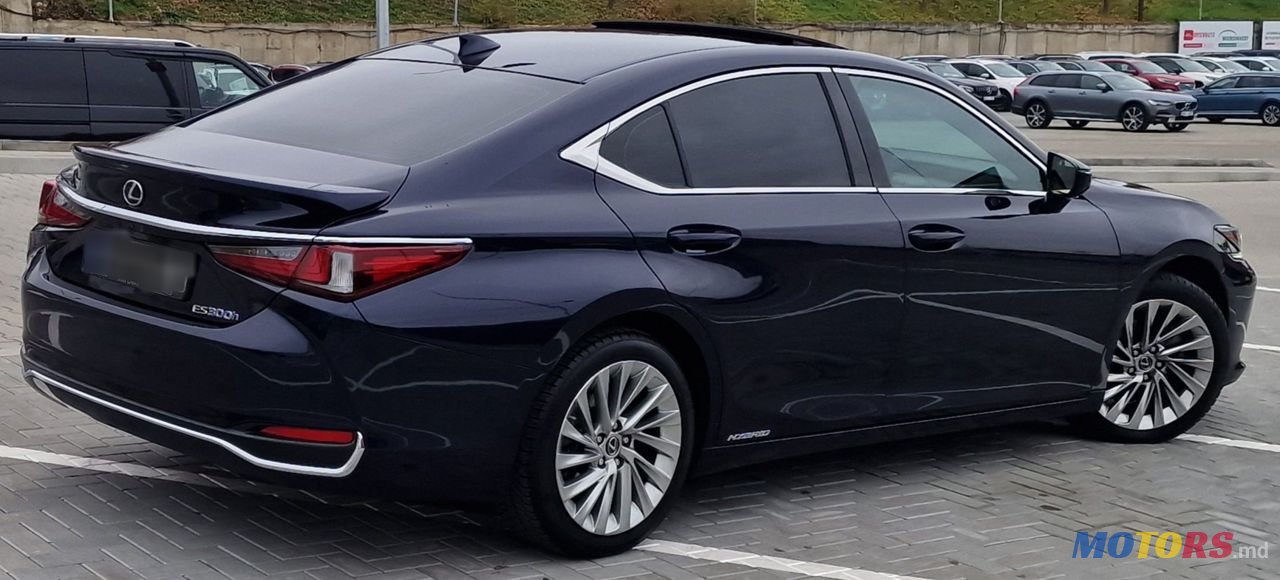 2022' Lexus Es Series photo #4