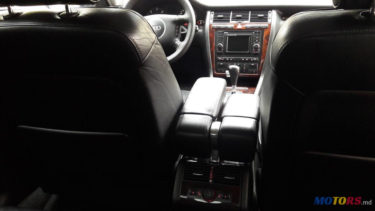 2001' Audi A8 photo #3