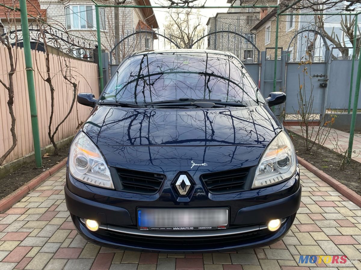 2008' Renault Scenic photo #3