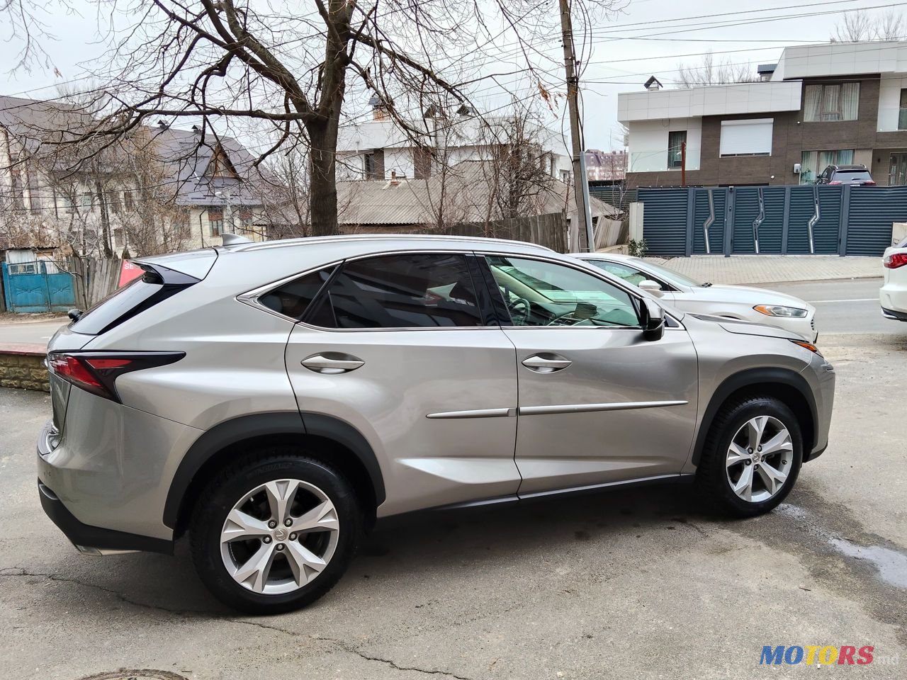 2016' Lexus Nx Series photo #3