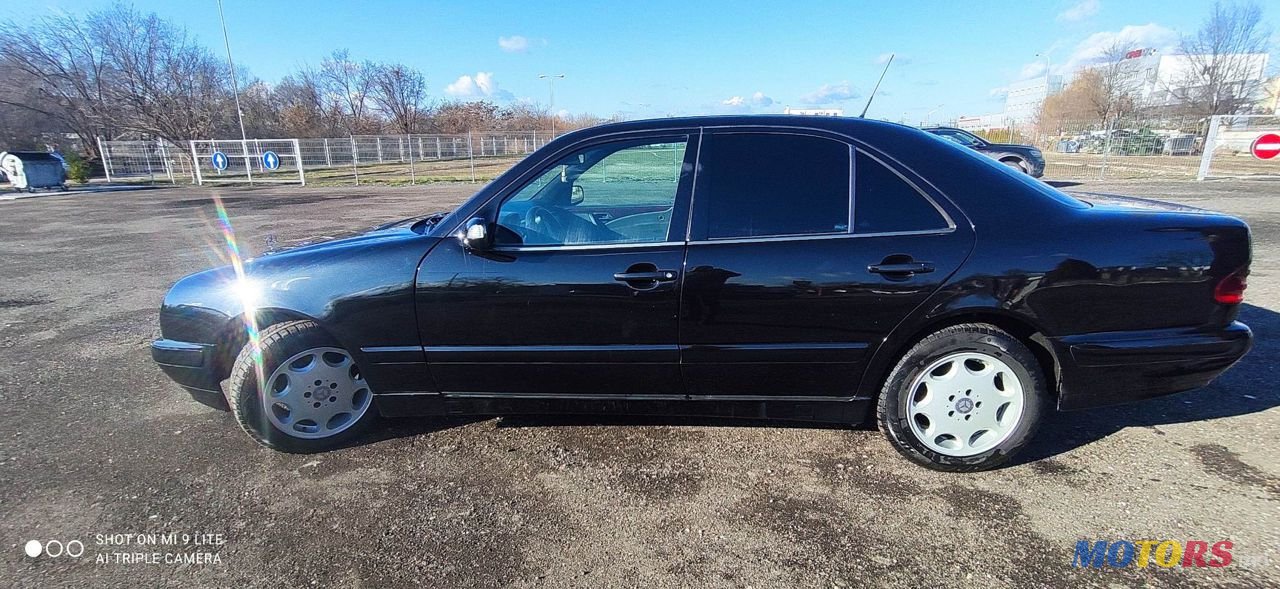 2001' Mercedes-Benz E Класс photo #5