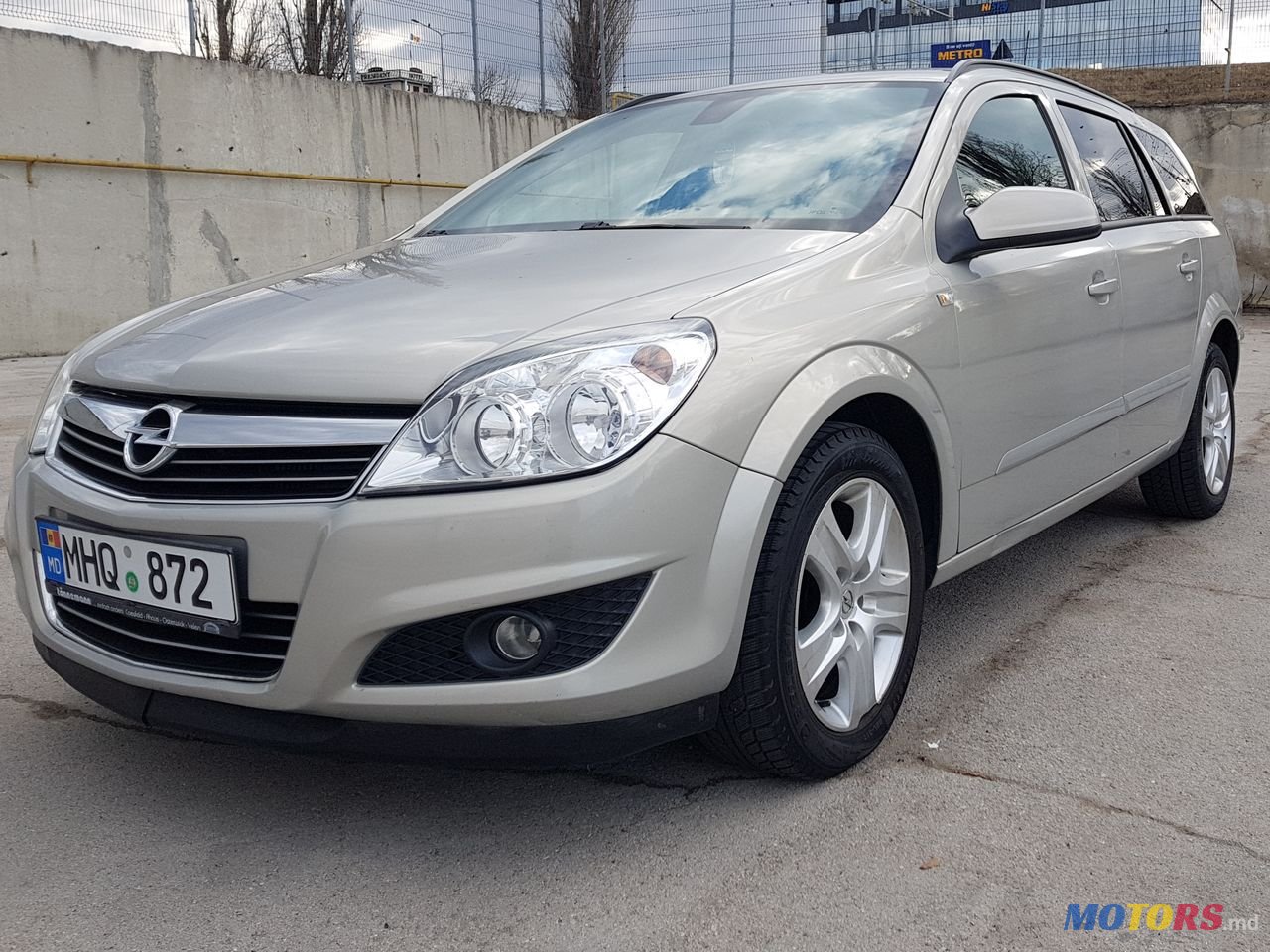 2009' Opel Astra photo #1