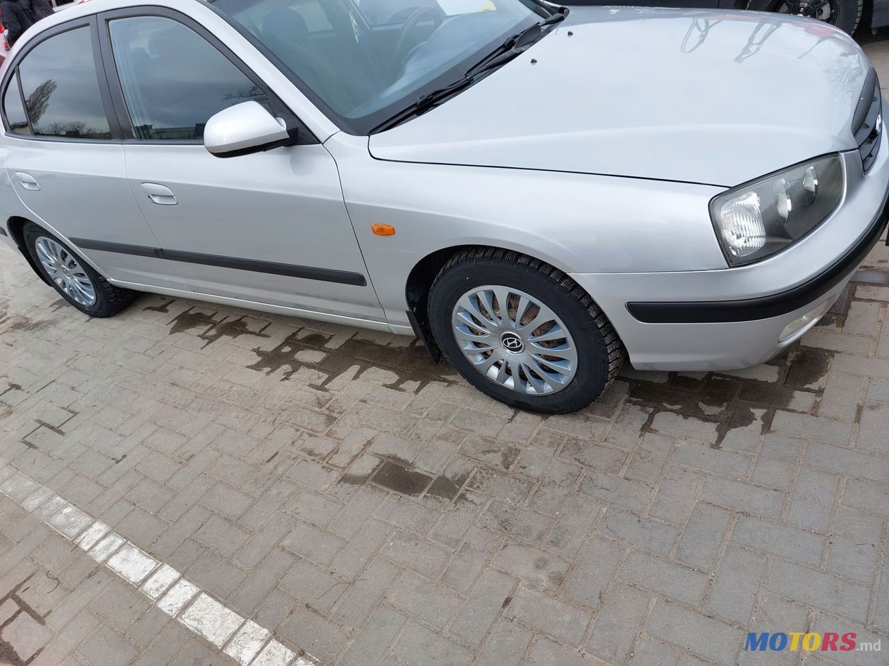 2001' Hyundai Elantra photo #3