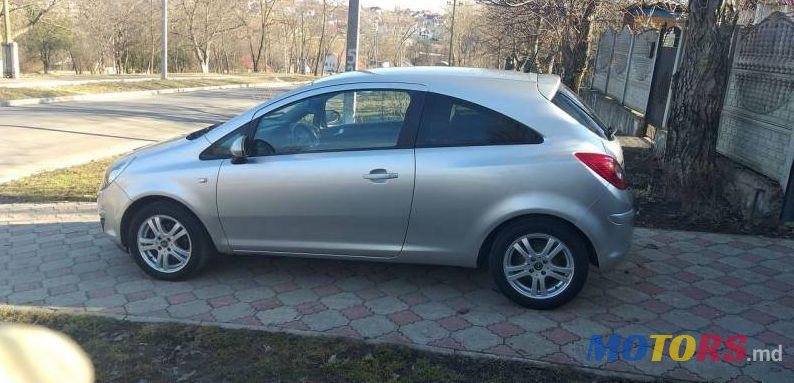 2011' Opel Corsa photo #2