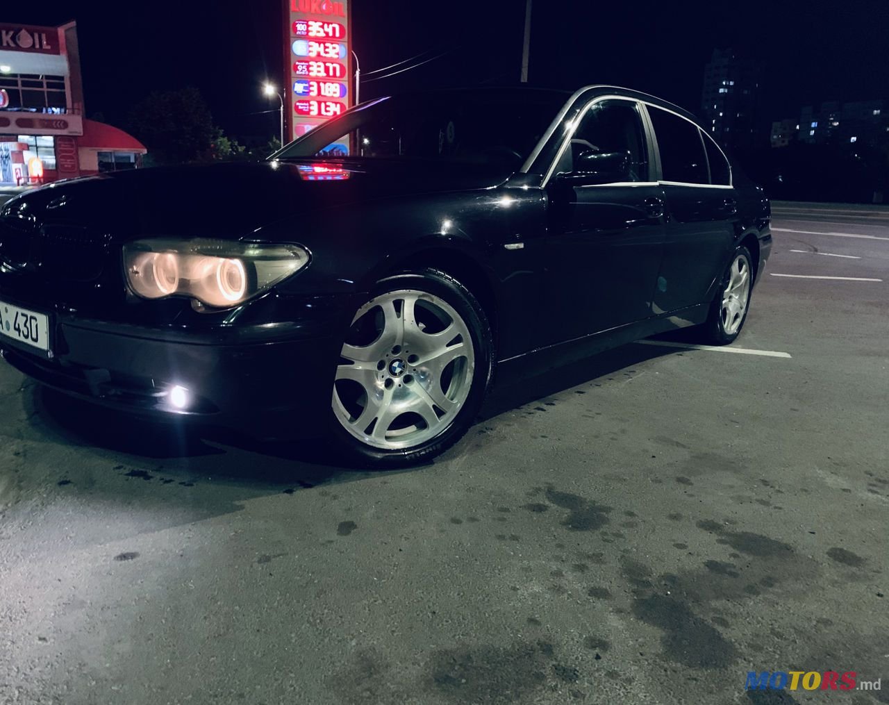 2004' BMW 7 Series photo #1