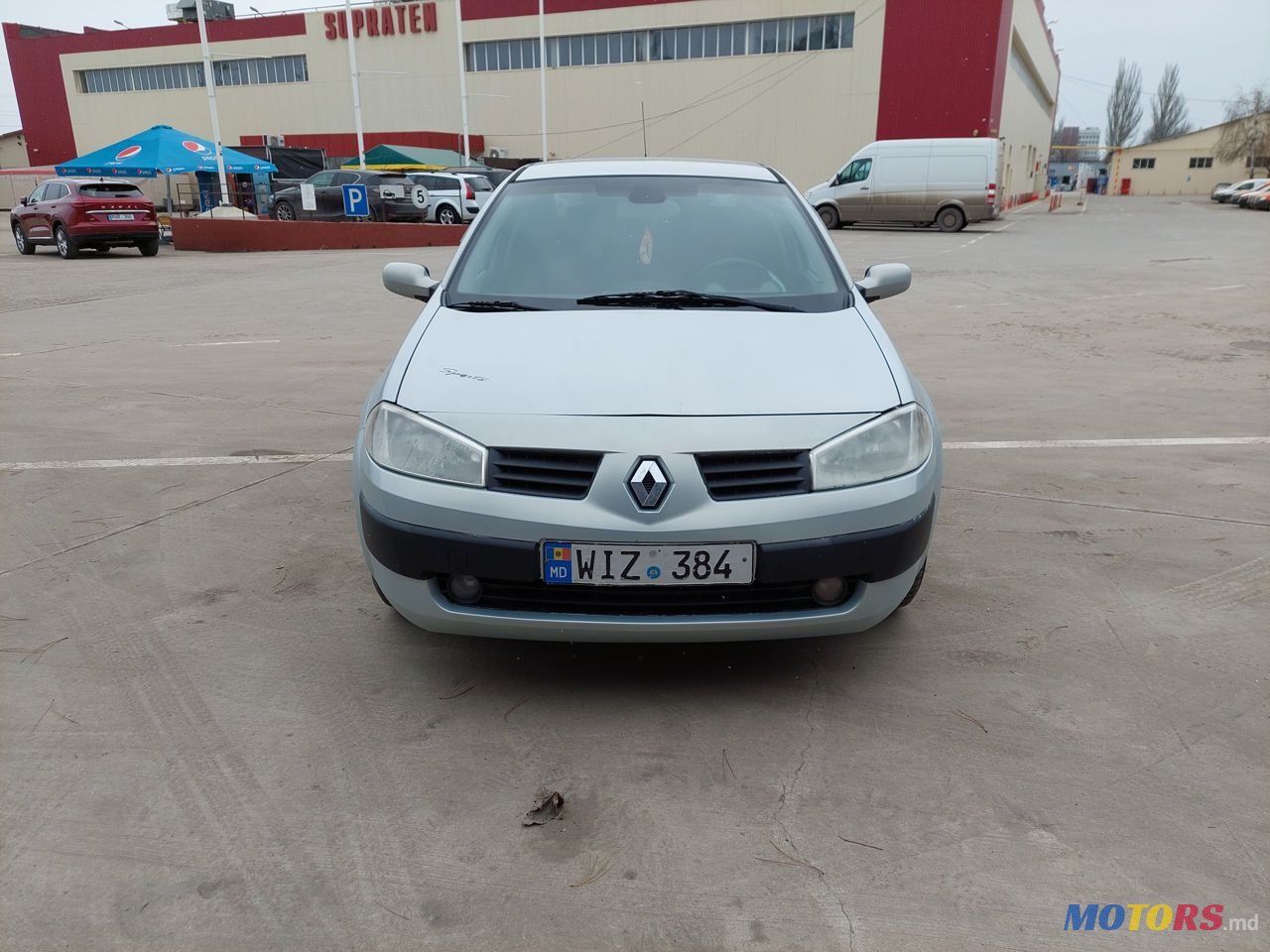 2004' Renault Megane photo #2