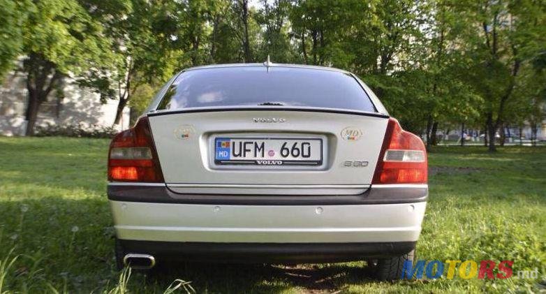 2002' Volvo S80 photo #2