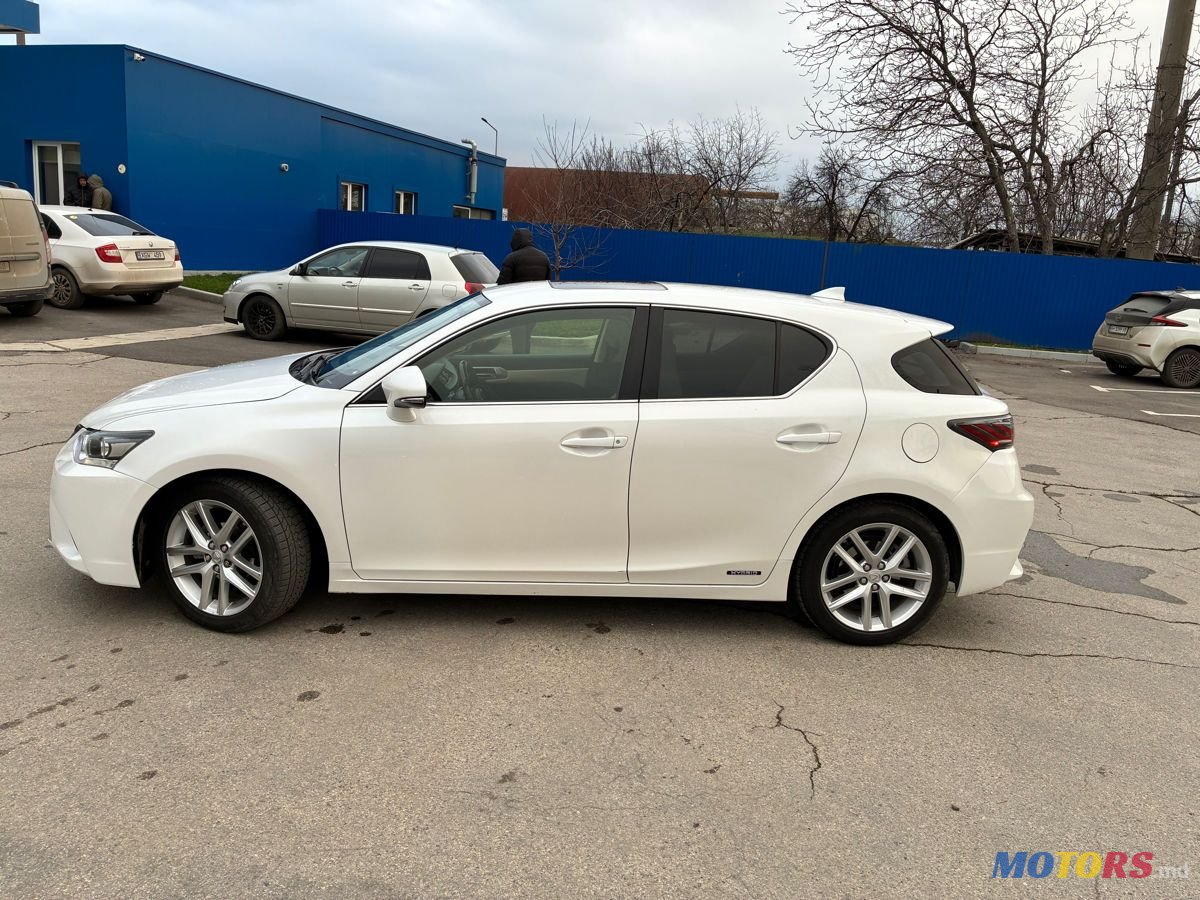 2015' Lexus Ct Series photo #3