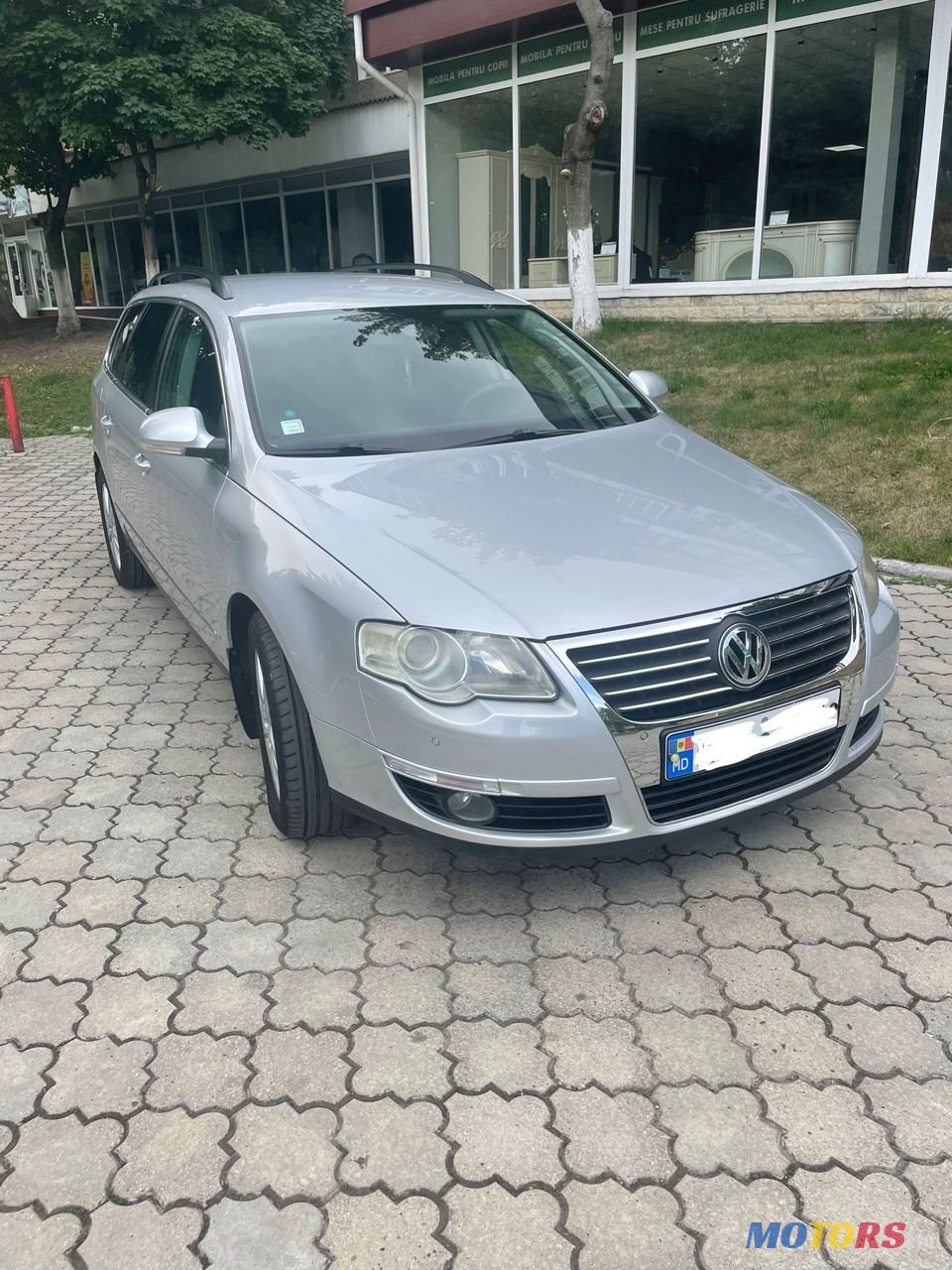 2008' Volkswagen Passat photo #1