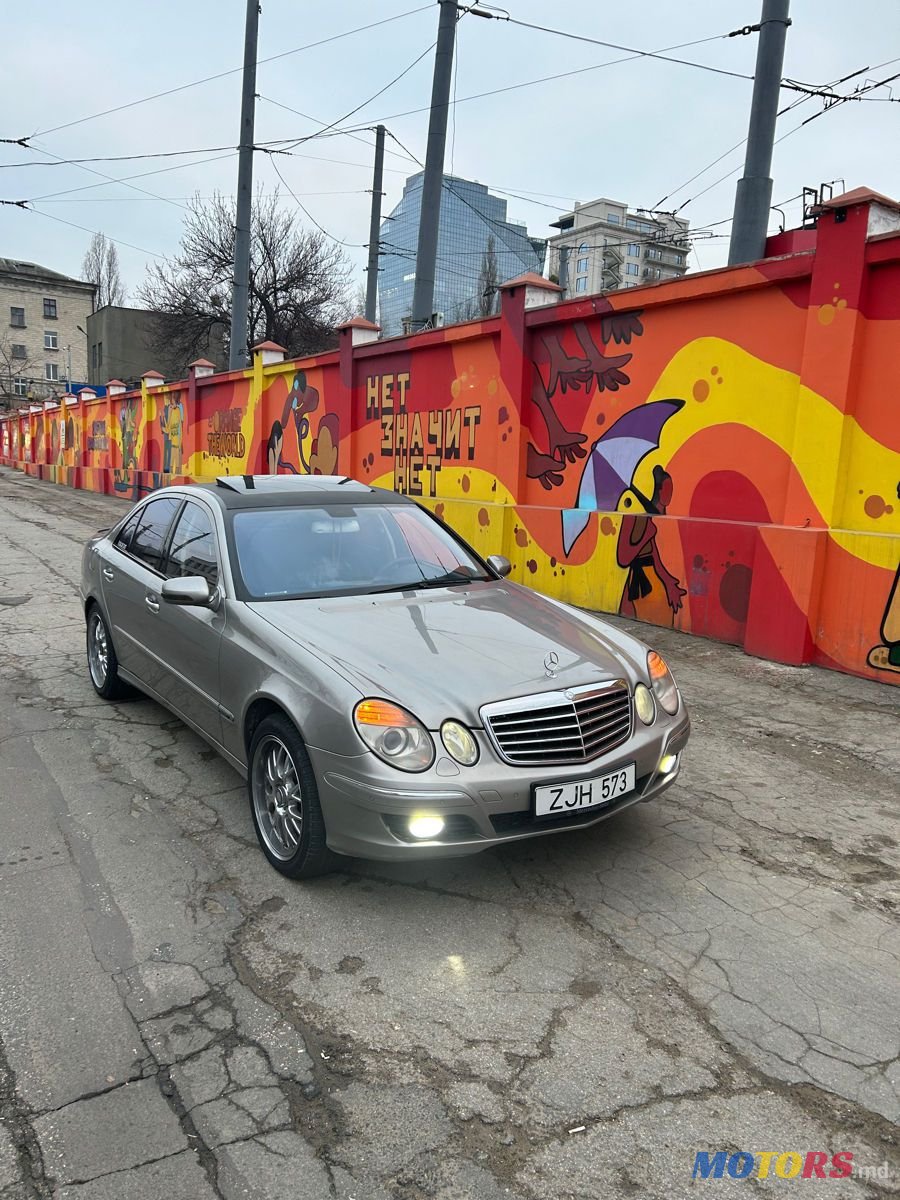 2007' Mercedes-Benz E Класс photo #1