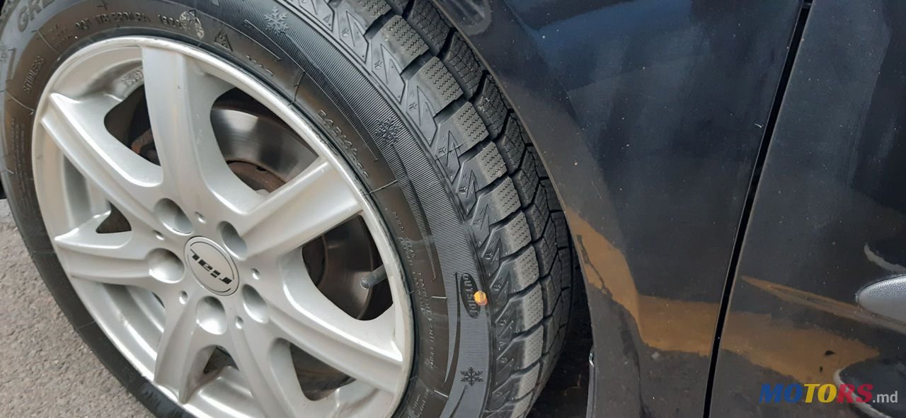 2013' Skoda Fabia photo #5