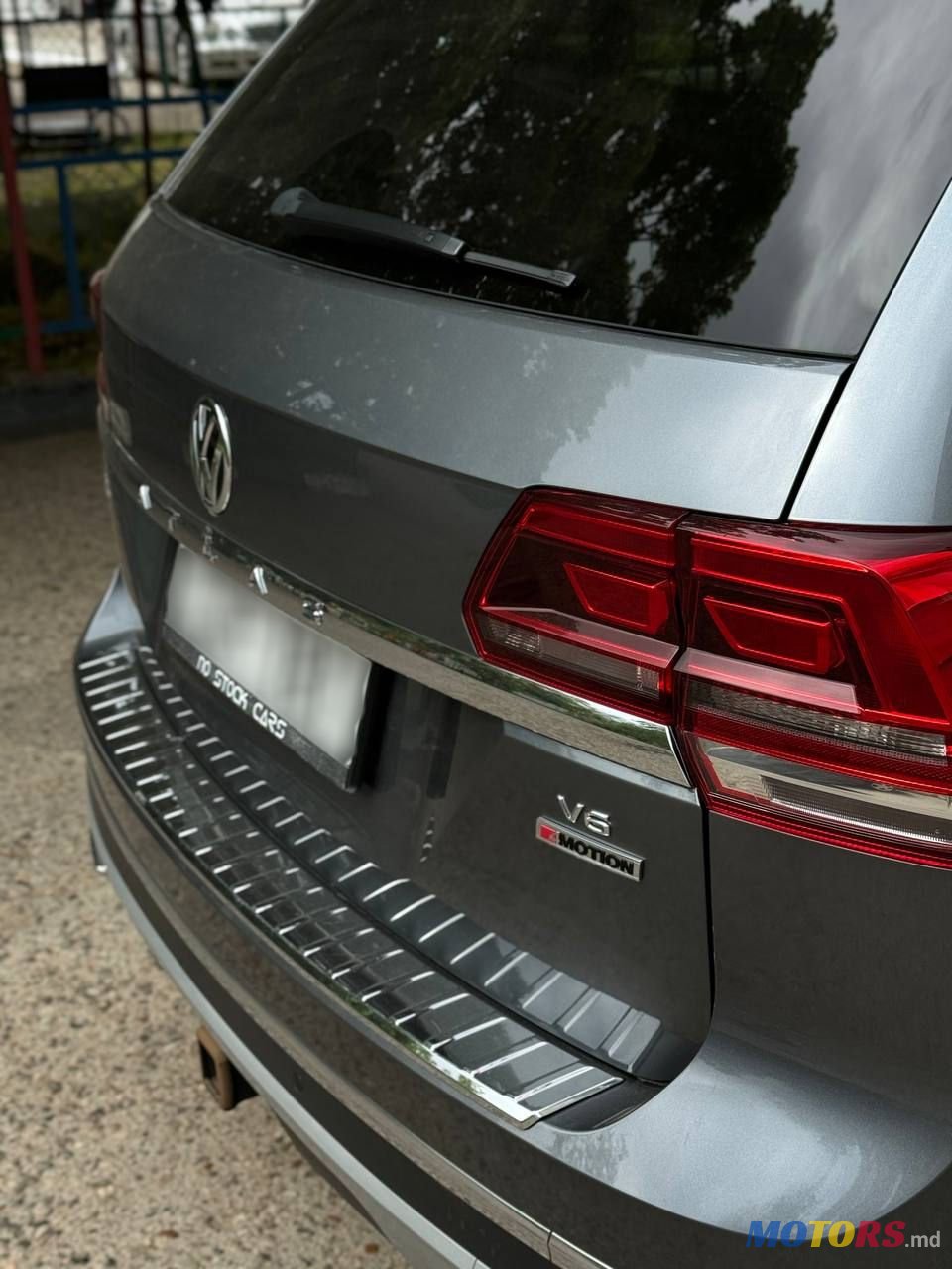 2018' Volkswagen Atlas photo #6