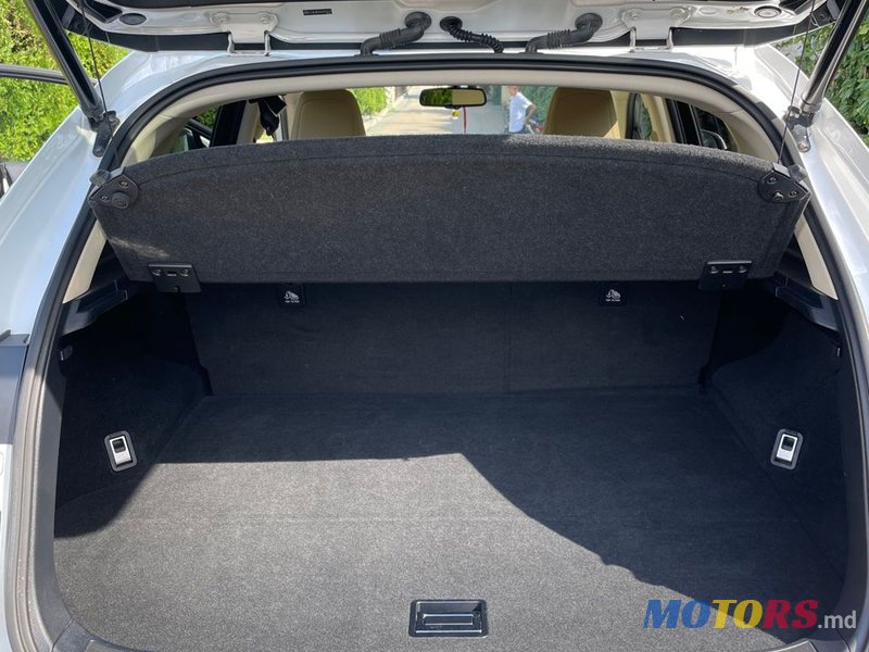 2015' Lexus Nx Series photo #6