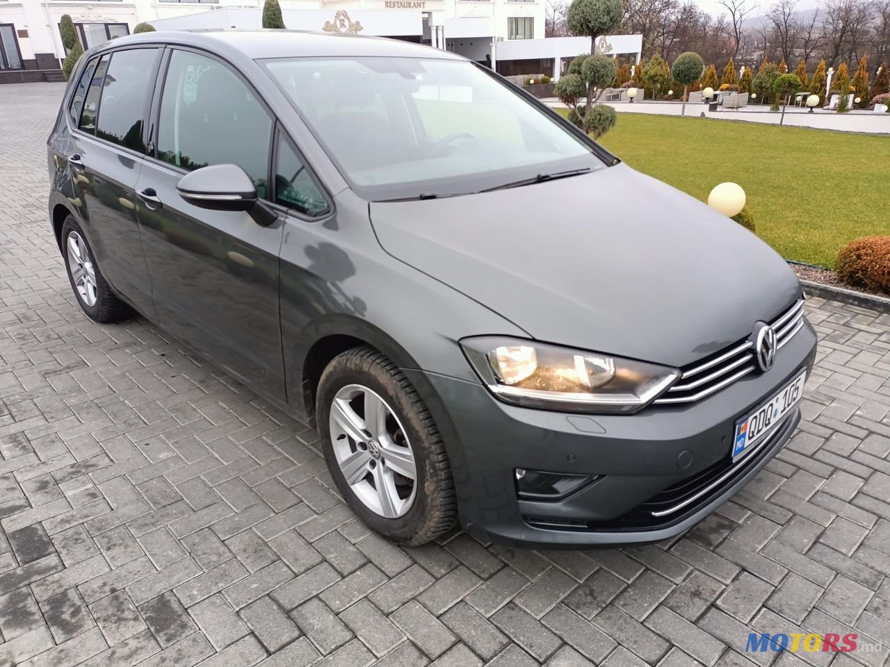 2017' Volkswagen Golf Plus photo #4