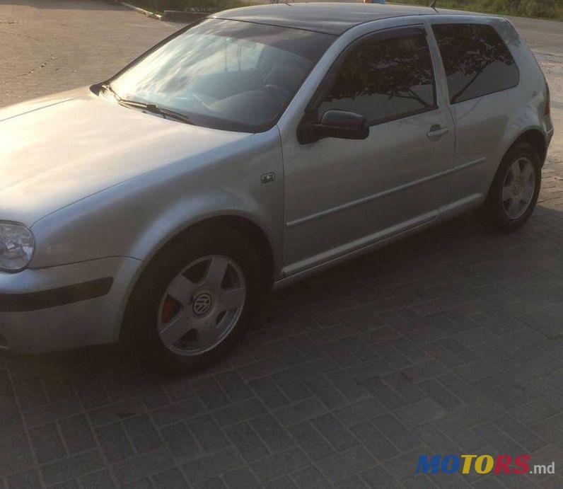 2000' Volkswagen Golf photo #1