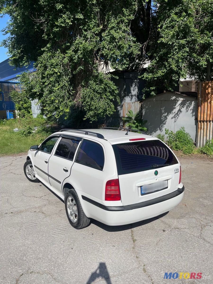 2000' Skoda Octavia photo #2
