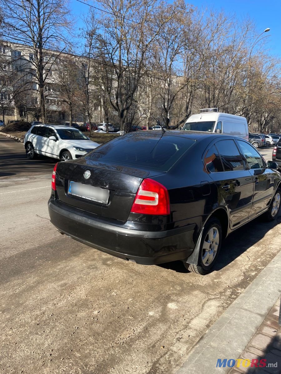 2005' Skoda Octavia photo #2