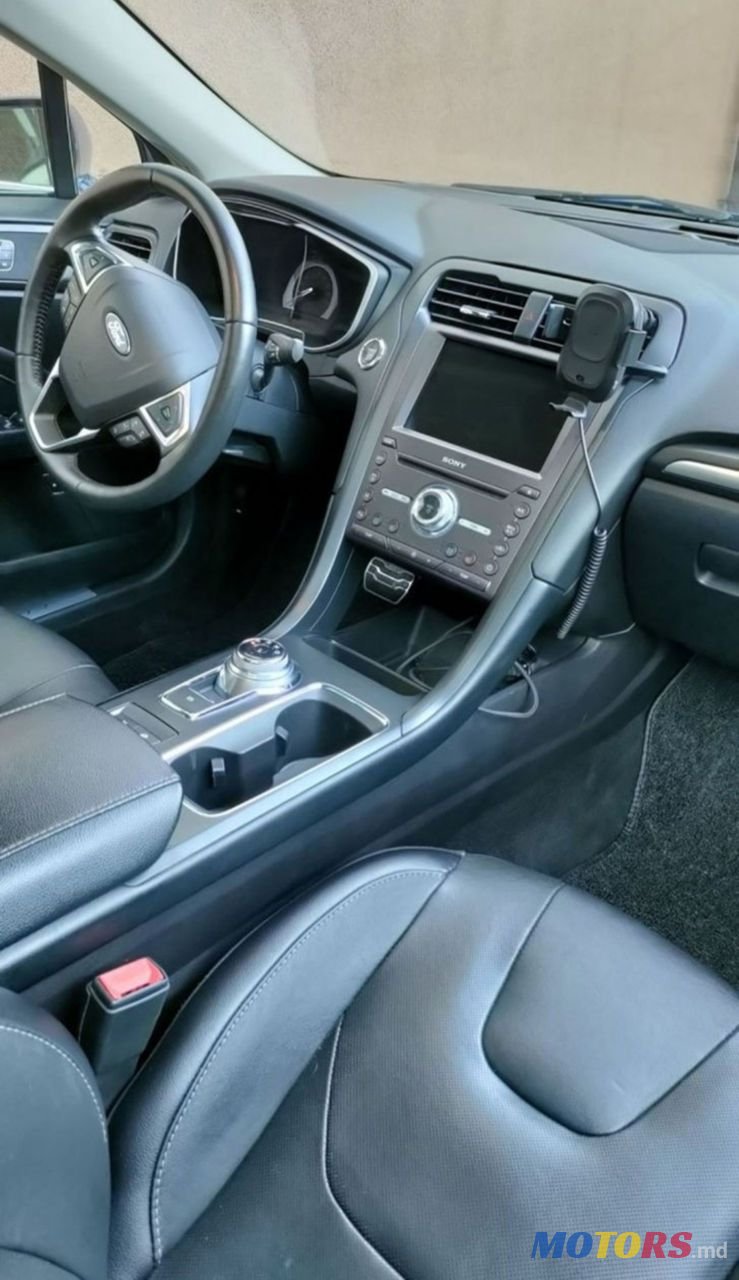 2017' Ford Fusion photo #5