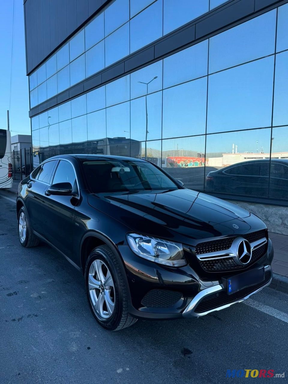 2017' Mercedes-Benz Glc Coupe photo #1