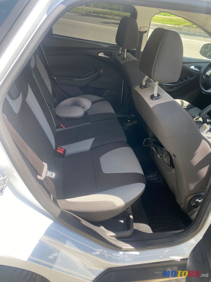 2014' Ford Focus photo #3