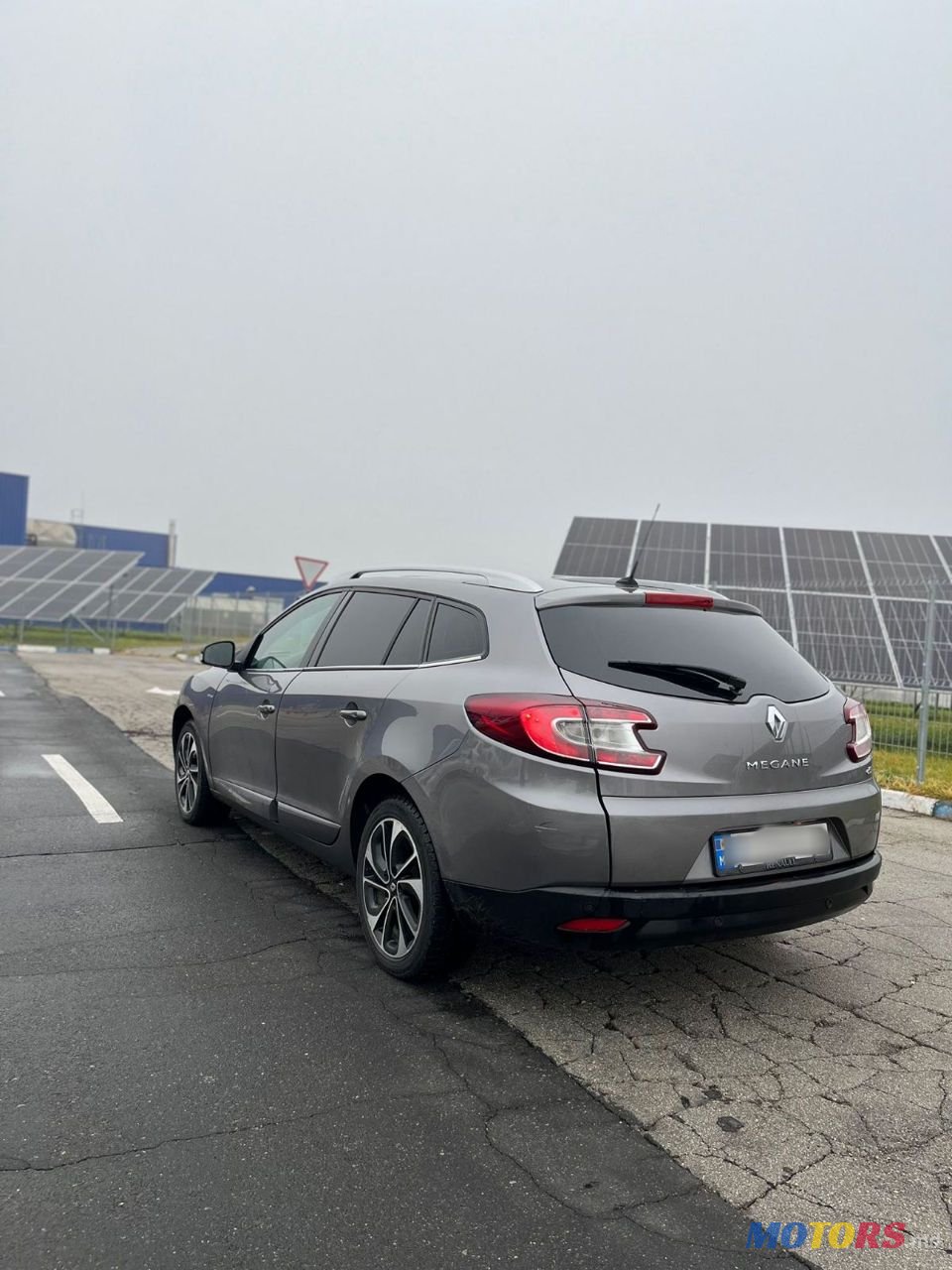 2014' Renault Megane photo #2