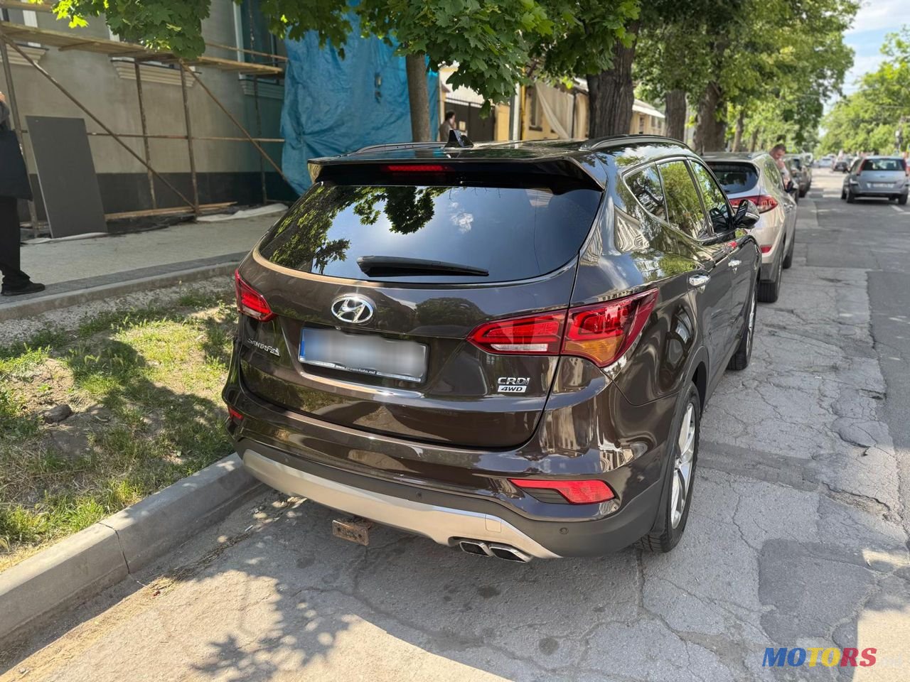 2016' Hyundai Santa Fe photo #2