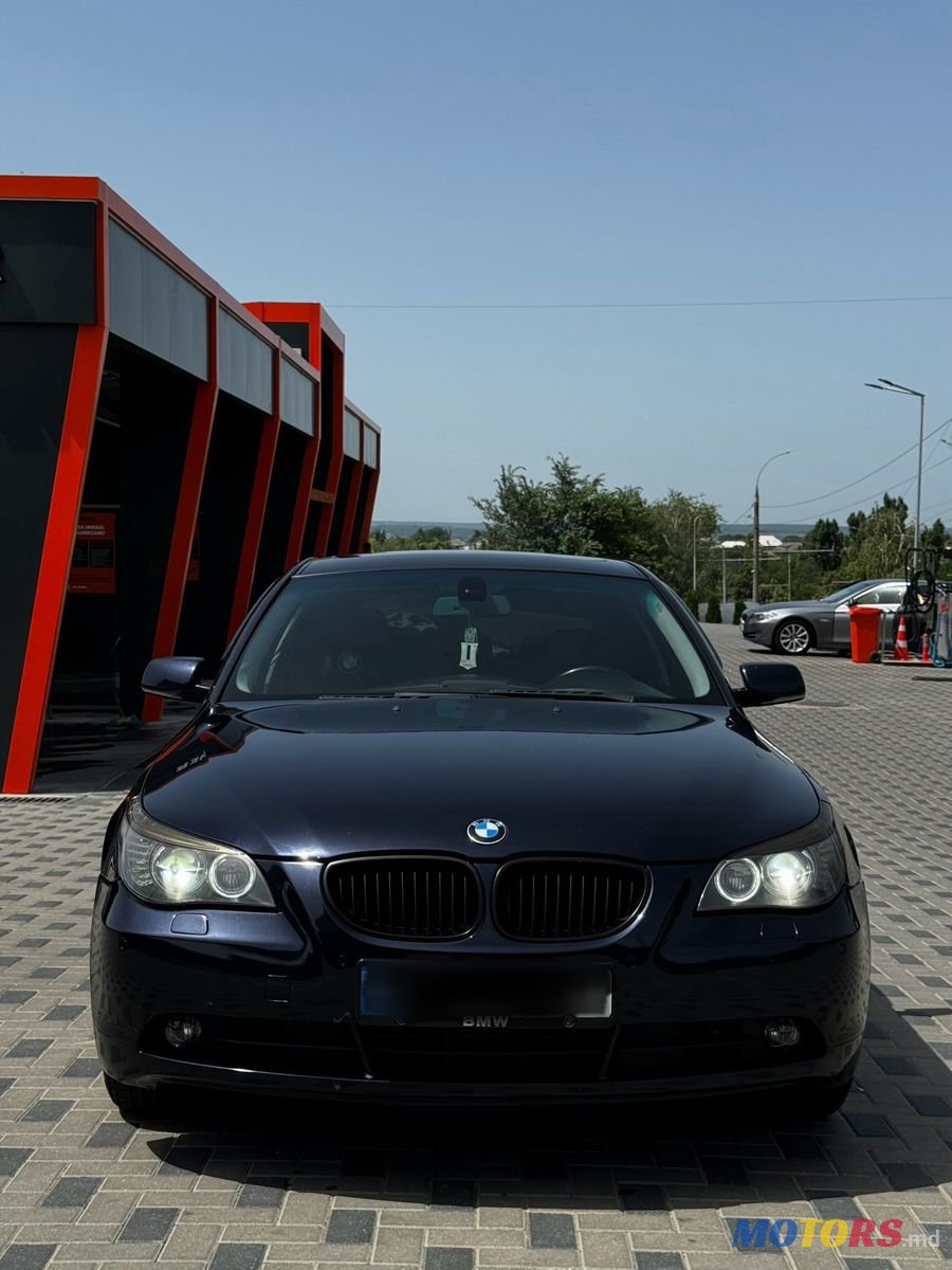 2004' BMW 5 Series photo #1