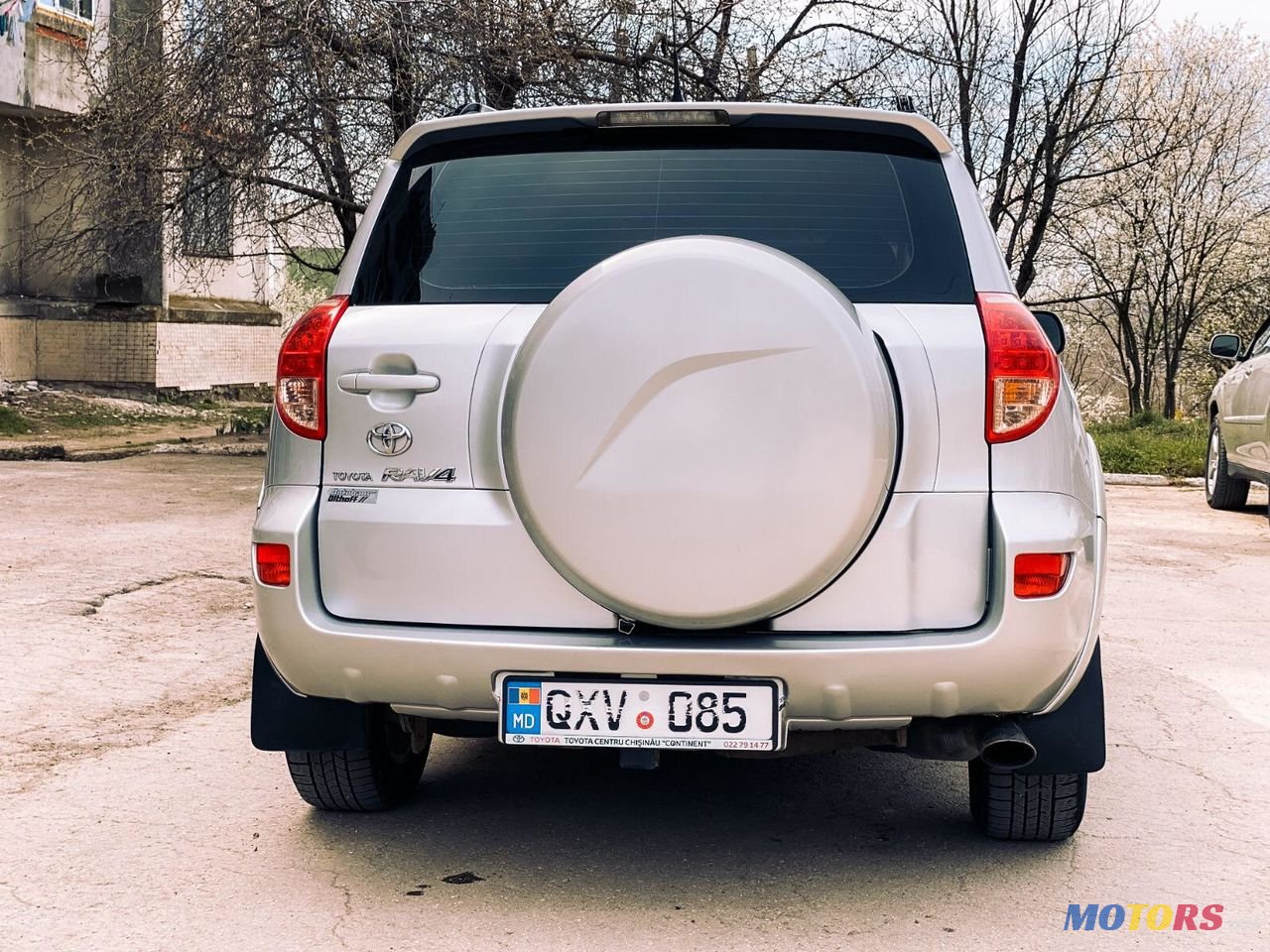 2006' Toyota RAV4 photo #2