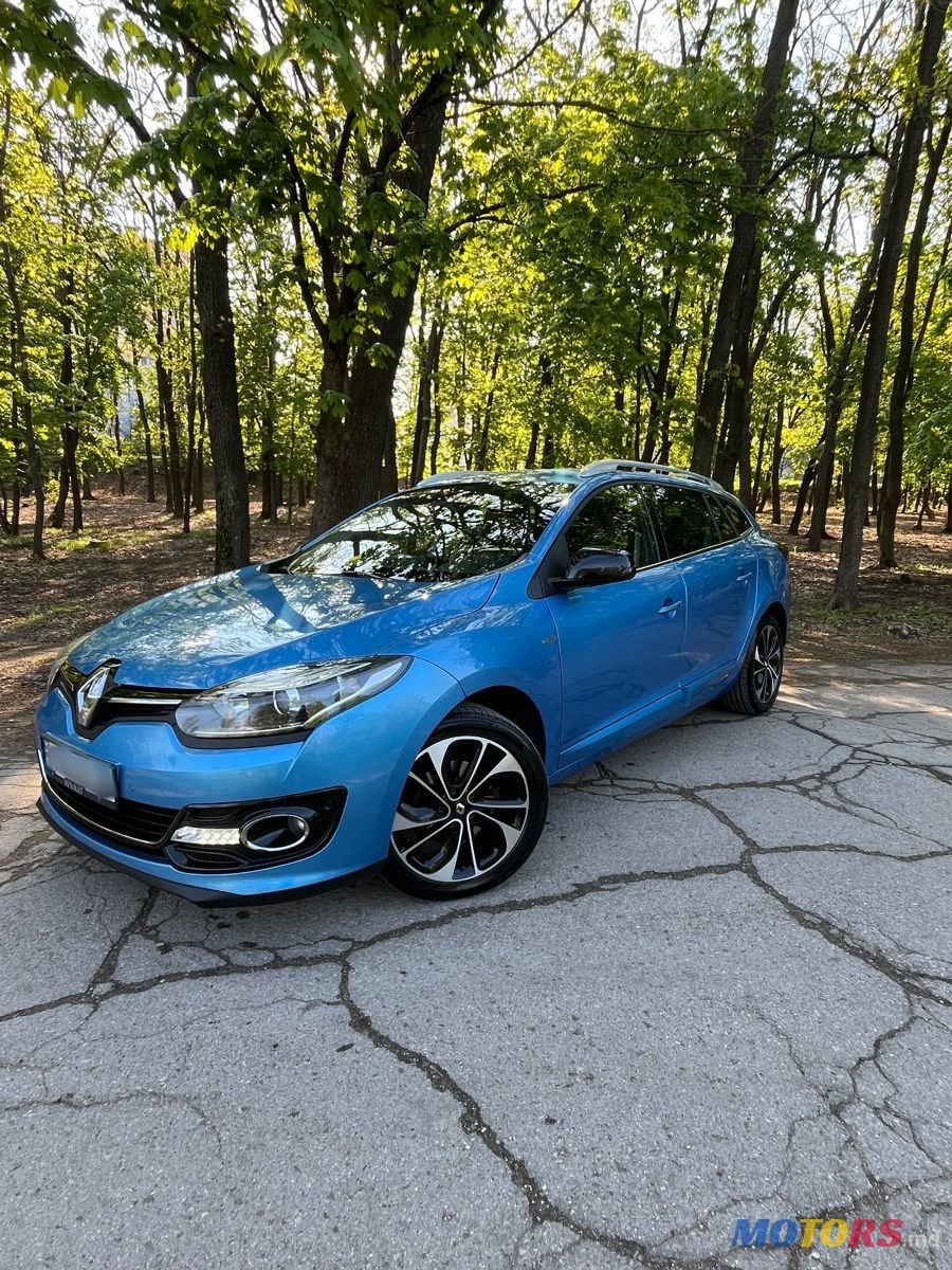 2013' Renault Megane photo #5