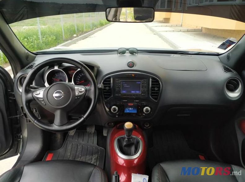 2010' Nissan Juke photo #1