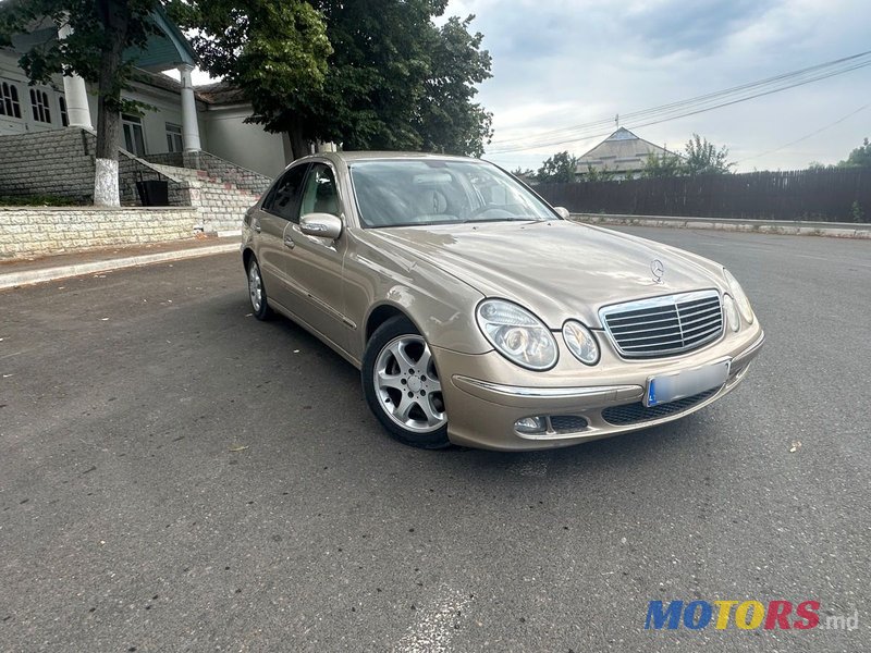 2003' Mercedes-Benz E-Class photo #1