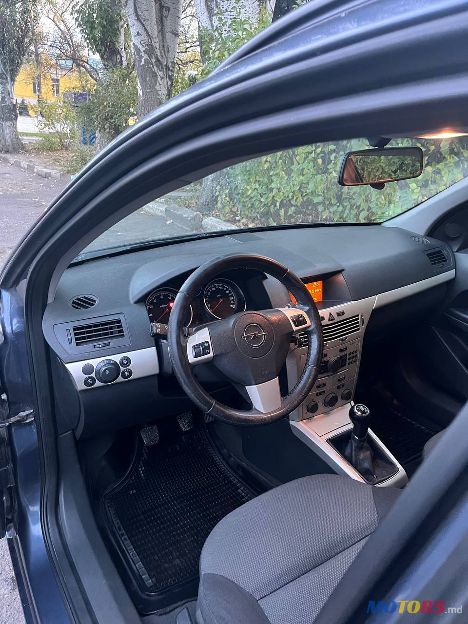 2007' Opel Astra photo #4