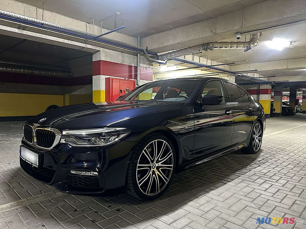 2018' BMW 5 Series photo #3
