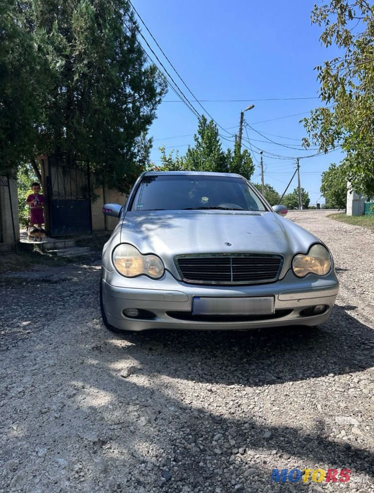 2002' Mercedes-Benz C-Class photo #5
