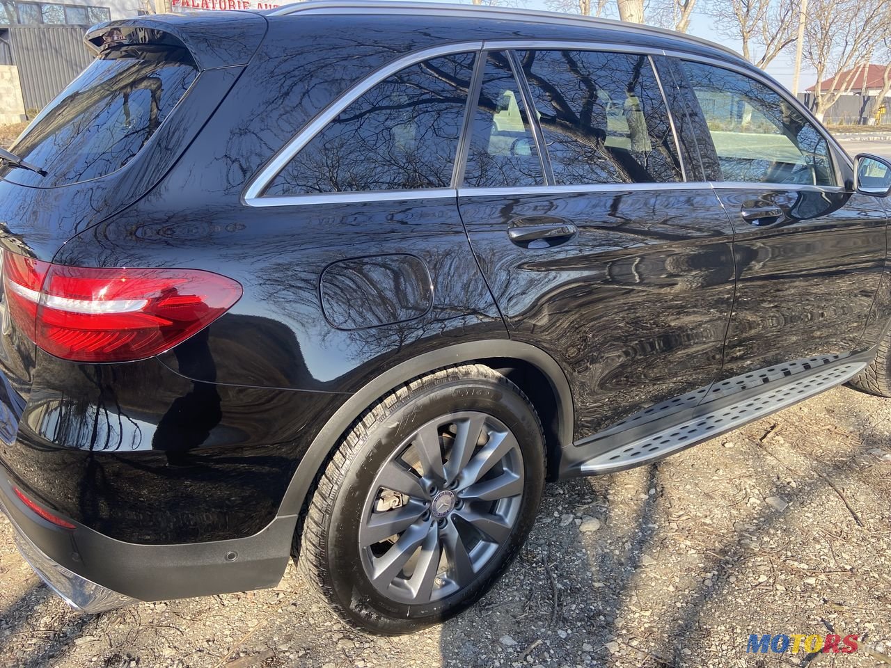 2016' Mercedes-Benz GLC photo #4