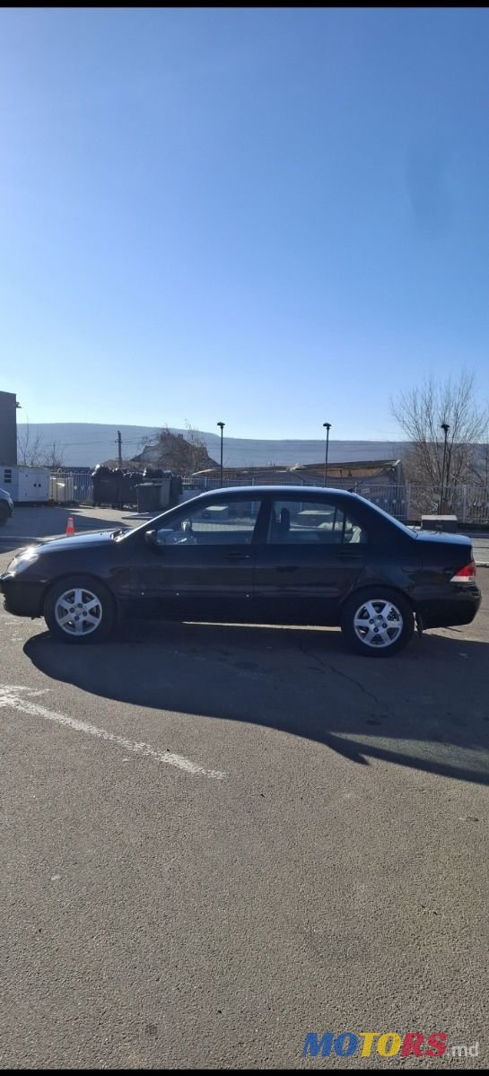 2008' Mitsubishi Lancer photo #5
